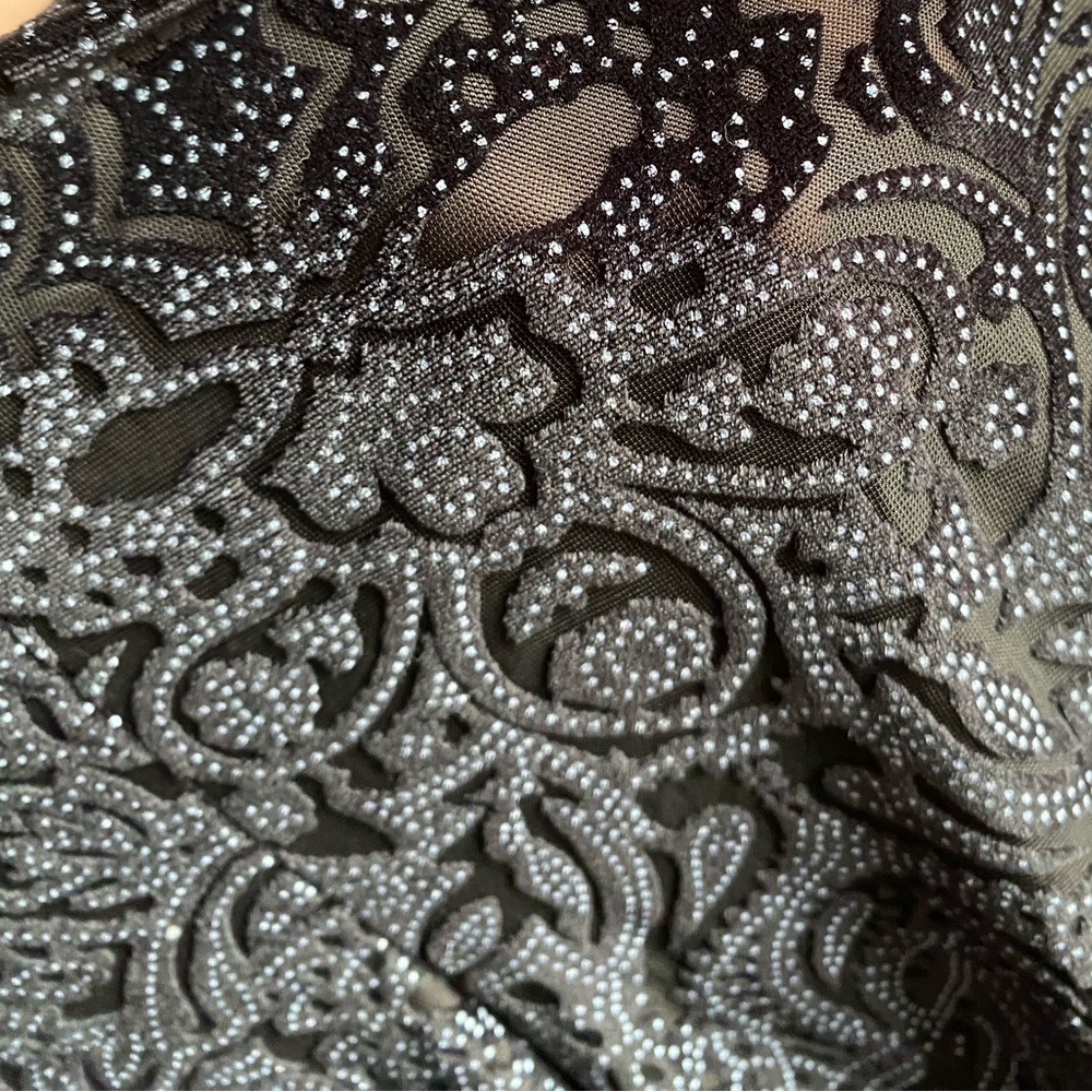 Staring at Stars NWOT lazer cut velvet burnout semi sheer leggings Medium